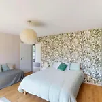 Casa de Férias Villa de charme avec parc de 3000m2 à 5 min de Deauville Bonneville-sur-Touques