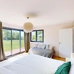 Villa de charme avec parc de 3000m2 à 5 min de Deauville Bonneville-sur-Touques