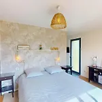 Villa de charme avec parc de 3000m2 à 5 min de Deauville *