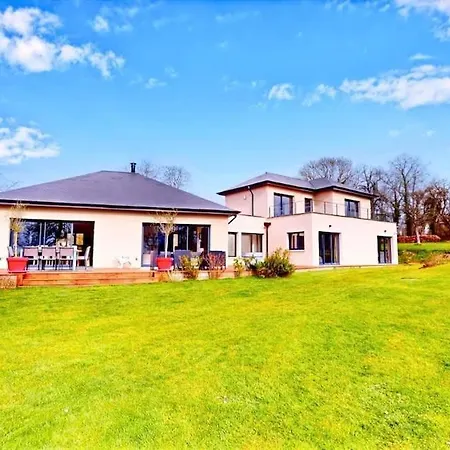 Villa de charme avec parc de 3000m2 à 5 min de Deauville