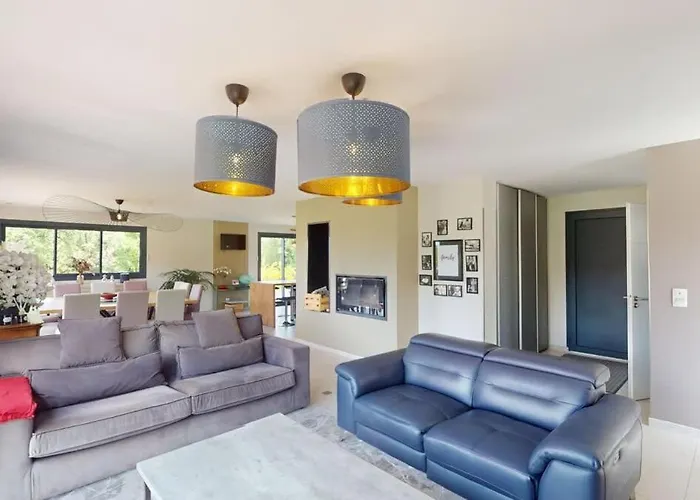 De Charme Avec Parc De 3000m2 A 5 Min De Deauville בית נופש